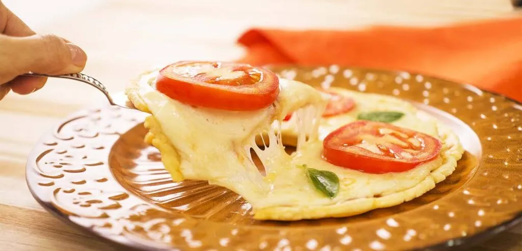 Pizza de Pão de Queijo