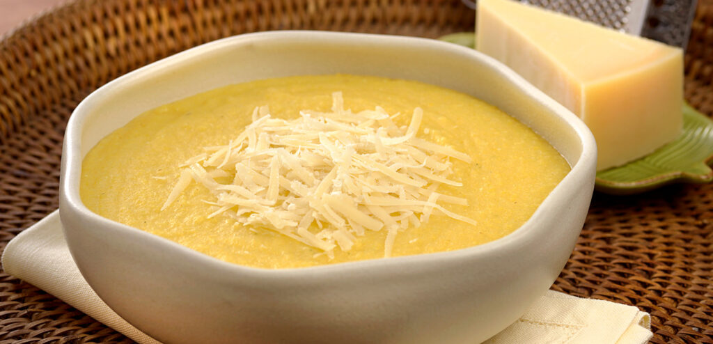 POLENTA NA PANELA DE PRESSÃO