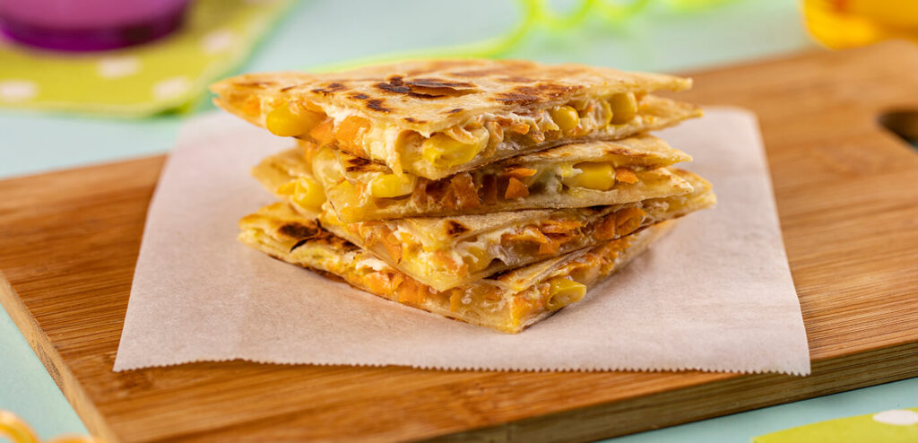 QUESADILLA DE MILHO E QUEIJO