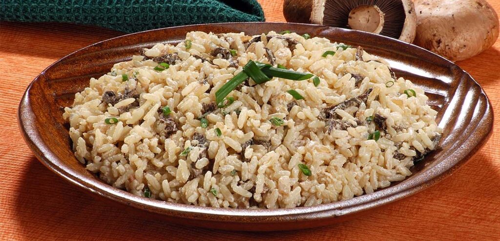 RISOTO SIMPLES DE FUNGHI SECCHI