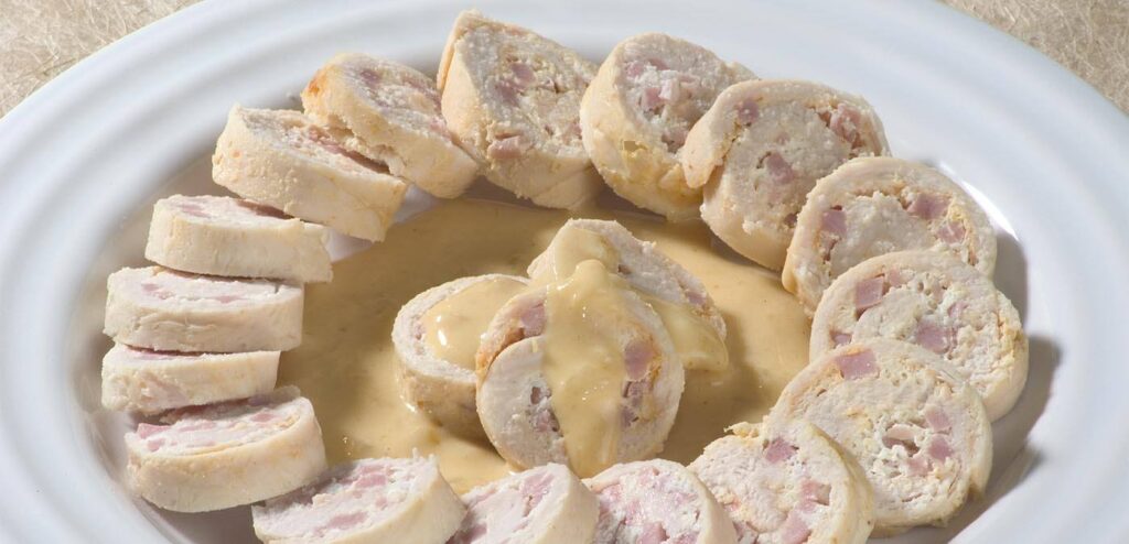 ROLINHOS DE FRANGO AO MOLHO MOSTARDA