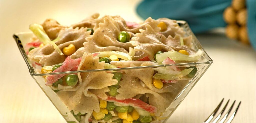 SALADA DE MACARRÃO INTEGRAL