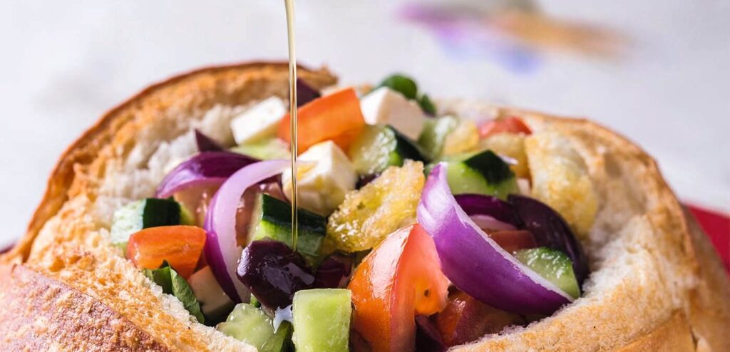 SALADA NO PÃO ITALIANO