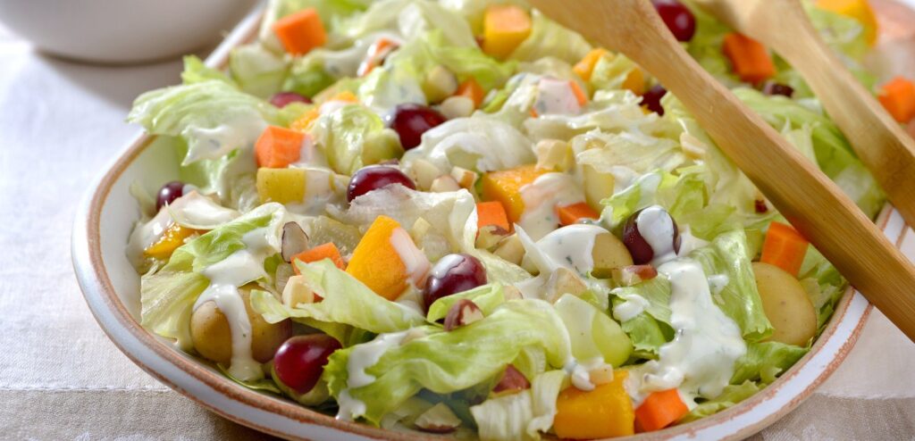 SALADA TROPICAL