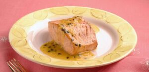 Miniatura da imagem do produto SALMÃO AO MOLHO DE MARACUJÁ