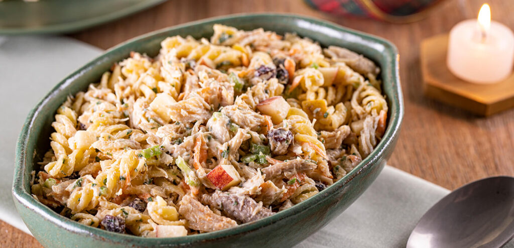 SALPICÃO DE MACARRÃO COM SOBRAS DE FRANGO