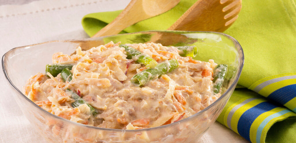 SALPICÃO LEVE COM SOBRAS DE FRANGO ASSADO