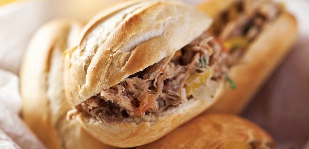 SANDUÍCHE DE PERNIL