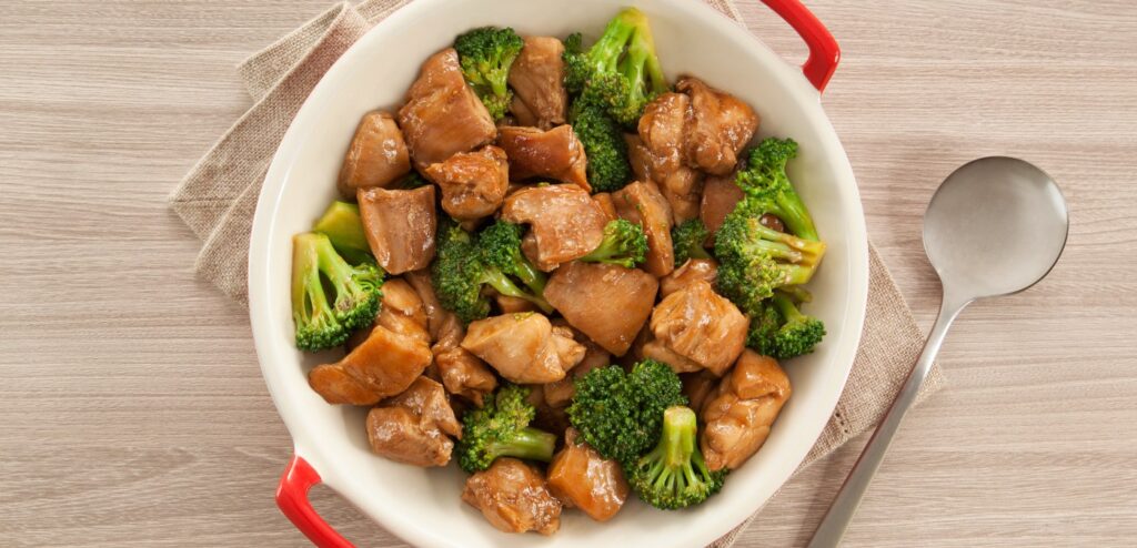 SOBRECOXA REFOGADA COM BRÓCOLIS