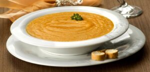 SOPA DE CENOURA COM GENGIBRE