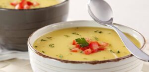 SOPA DE MANDIOQUINHA COM SÓDIO REDUZIDO