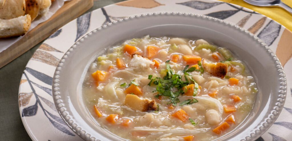 SOPA DE VEGETAIS (RIBOLITA)