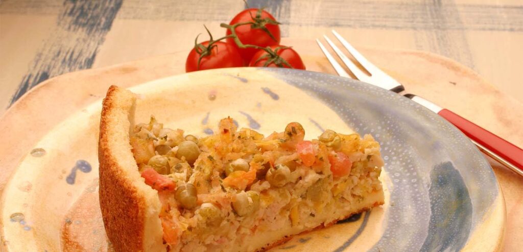 TORTA DE ERVILHAS E PEITO DE PERU
