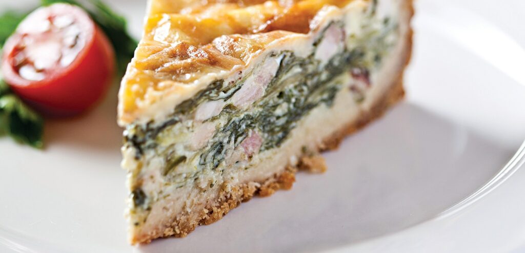 TORTA DE ESCAROLA COM BACON