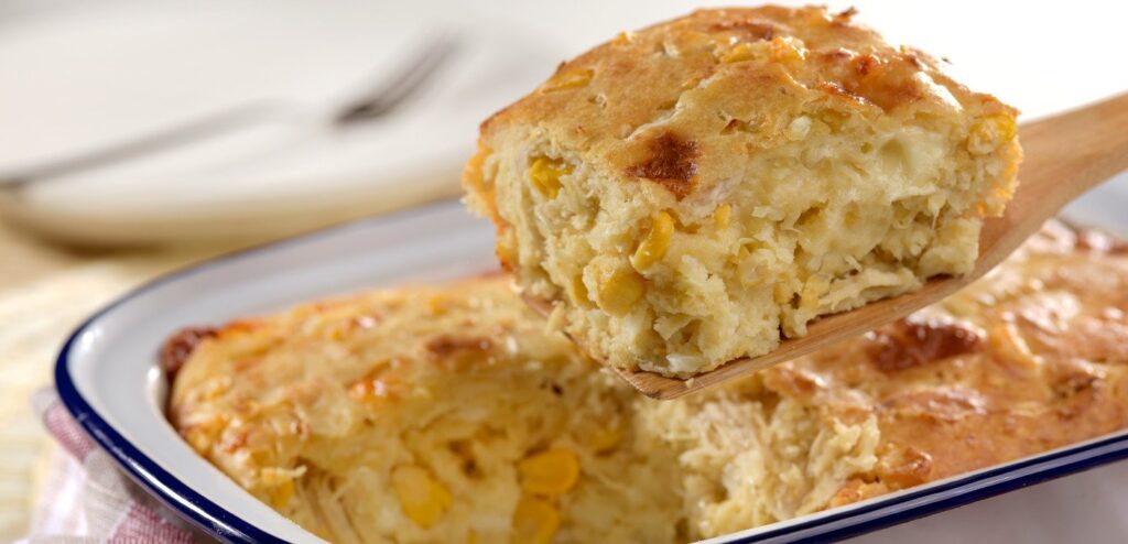 TORTA DE FRANGO COM REPOLHO