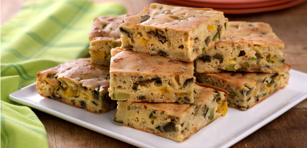 TORTA DE LEGUMES E CREME DE CEBOLA