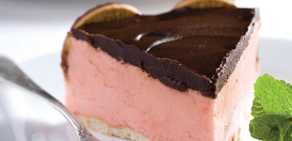 TORTA HOLANDESA DE MORANGO