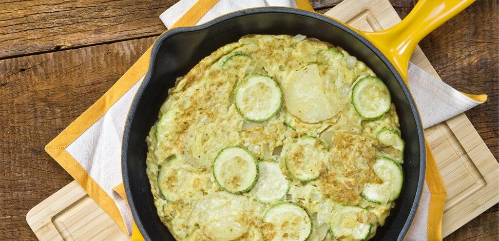 TORTILLA DE BATATA E ABOBRINHA