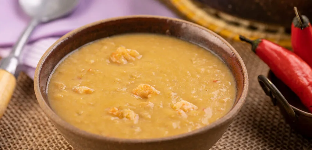 VATAPÁ COM PÃO E CAMARÃO AO ESTILO PARAENSE