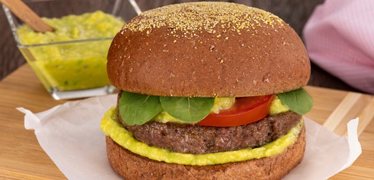 Receitas irresistíveis para comemorar o Dia do Hambúrguer