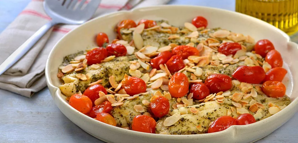 PEIXE AO MOLHO DE ERVAS