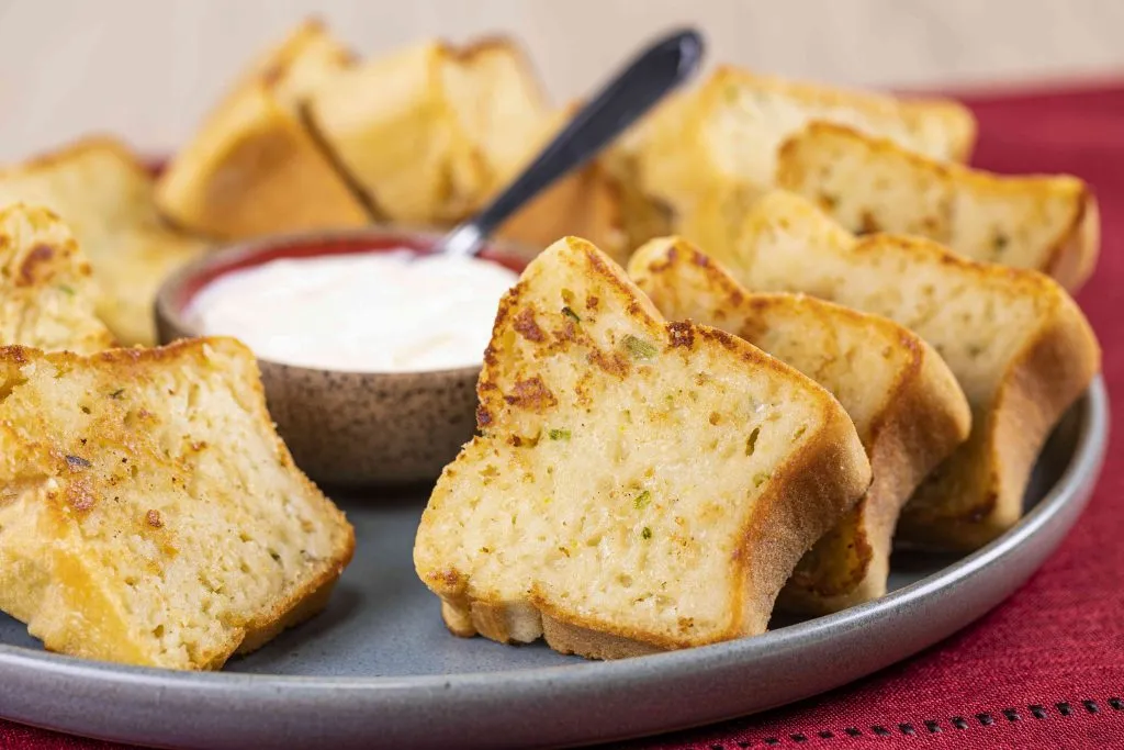 BOLO SALGADO NA CHAPA