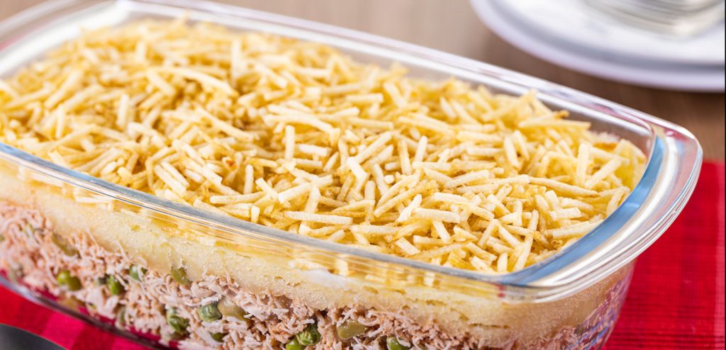 ESCONDIDINHO COM BATATA PALHA