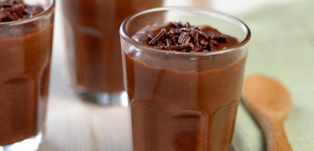 BRIGADEIRO DE COLHER COM CASCA DE BANANA