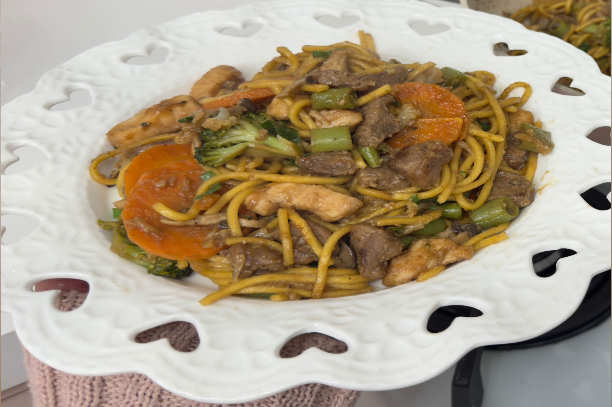 YAKISOBA MISTO COM SHIMEJI