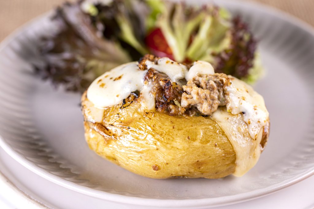 BATATA RECHEADA COM CARNE MOÍDA