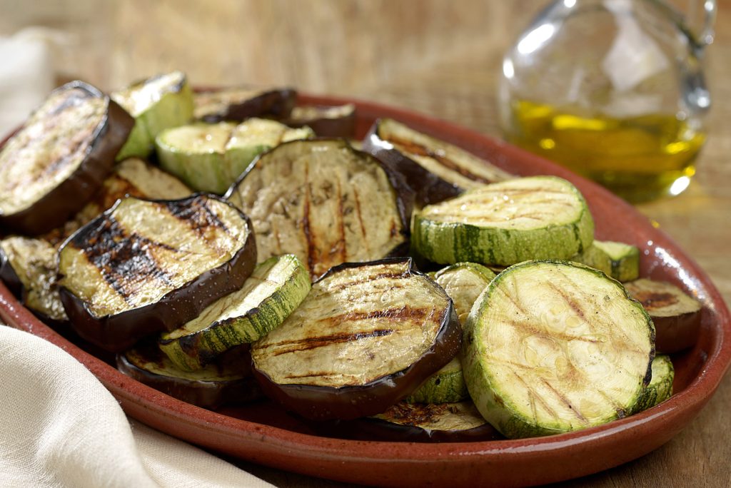 LEGUMES ASSADOS NA BRASA