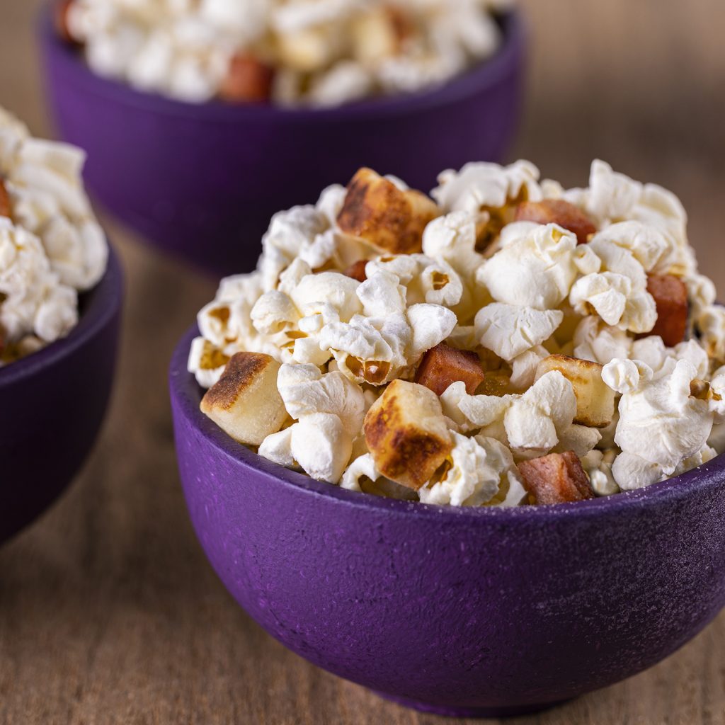 PIPOCA COM BACON E QUEIJO DE COALHO